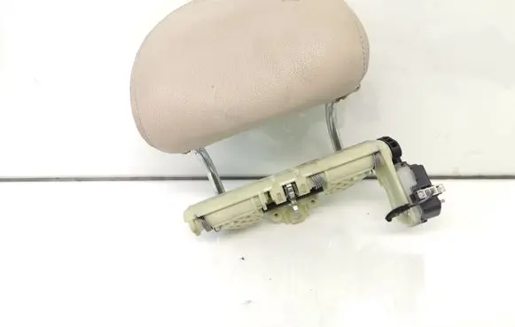 Mercedes-Benz E W211 Rear seat headrest 