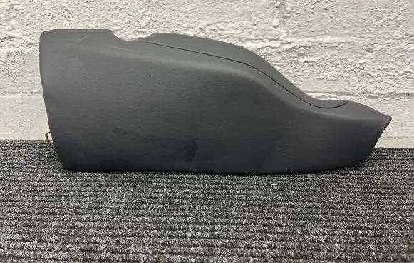 BMW M4 F82 F83 Rear seat side top trim 8058133 5502251133