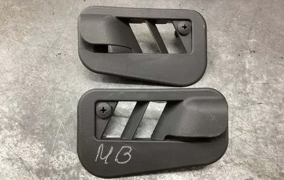 Mercedes-Benz SLK R170 Dash center air vent grill 1708300166