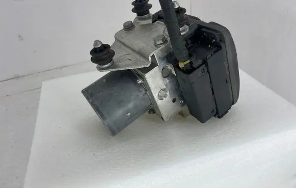 Audi A8 S8 D4 4H ABS Pump 4H0907379AB