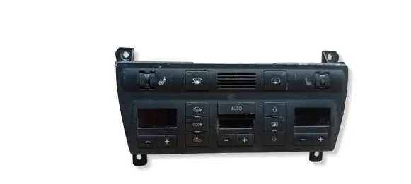 Audi A4 S4 B5 8D Climate control unit 8E0972420