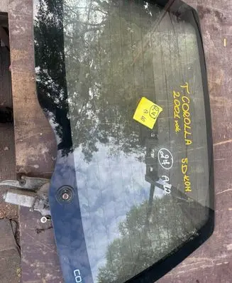 Toyota Corolla E110 Opening tailgate glass 1590602310 8511012830