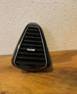 Dashboard air vent grill cover trim