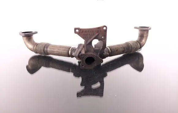 Audi A6 S6 C6 4F Exhaust manifold 059131799R