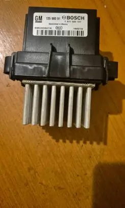 Opel Insignia A Heater blower motor/fan resistor 13598091 SMU404HTA F011500127