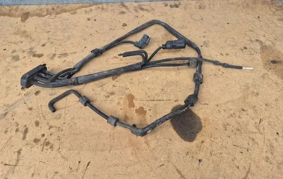 Volkswagen Touran I Vacuum line/pipe/hose 6Q0131075 400435A
