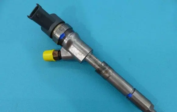 Toyota Yaris Fuel injector 0445110154 IMPRK839406