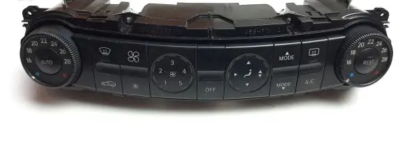 Mercedes-Benz E W211 Climate control unit 2118300390 M5805