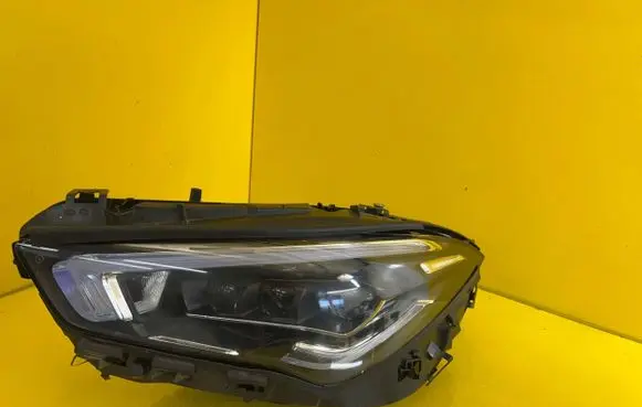 Mercedes-Benz CLA C118 X118 Headlight/headlamp A1189063100