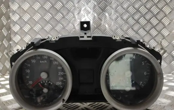 Renault Megane II Speedometer (instrument cluster) 8200170524E