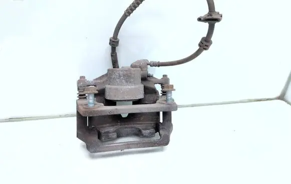 Opel Astra L Front brake caliper 9845190480