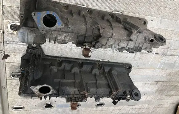 Mercedes-Benz A W169 Rocker cam cover A2660100630