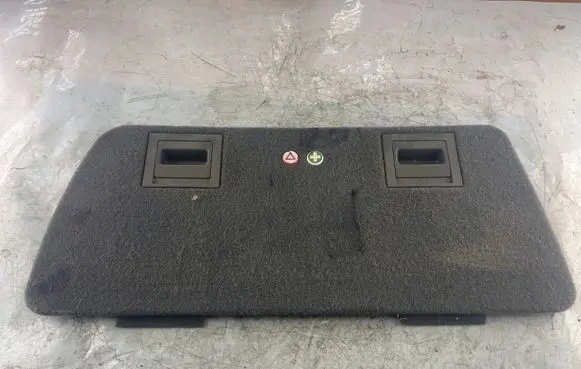 Opel Vectra C Trunk/boot side trim panel 315725069 24446968