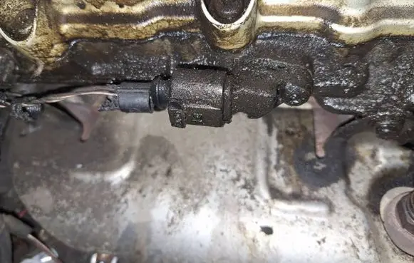 Audi A6 S6 C6 4F Camshaft position sensor 
