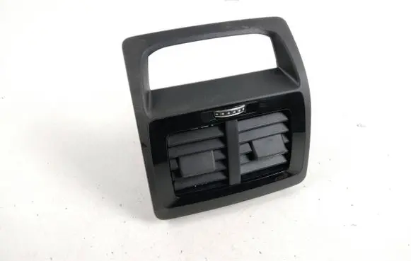 BMW X3 G01 Rear air vent grill 9363822