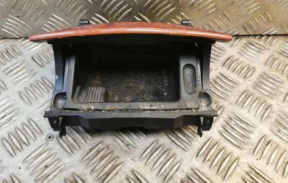 Mercedes-Benz C W203 Car ashtray 2036800852 A2036800852