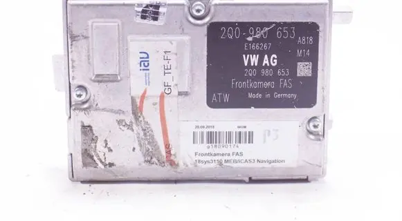 Volkswagen Golf VII Windshield/windscreen camera 2Q0980653 E166267