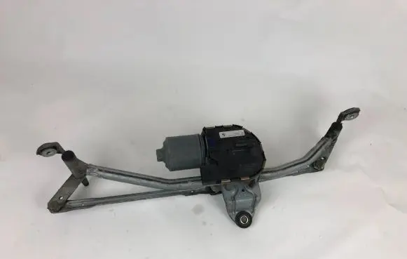 BMW X3 F25 Front wiper linkage and motor 7213275 3397021315 20160729