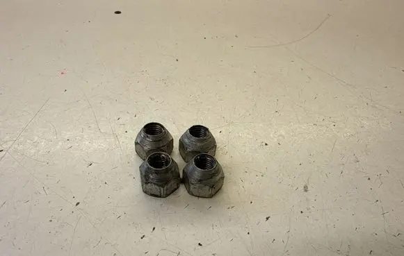 Aixam City III Nuts/bolts 
