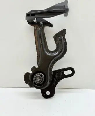 Volvo XC60 Engine bonnet/hood lock/latch loop/hook 31425790