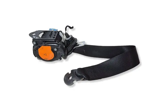 Mercedes-Benz B W246 W242 Rear seatbelt 0589P10026