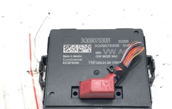 Volkswagen Golf VII Gateway control module 3Q0907530B