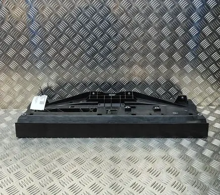 Volkswagen Multivan T6 Radiator trim 7T0805588A
