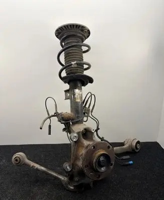 BMW 4 F32 F33 Front shock absorber with coil spring 6864754 6852992