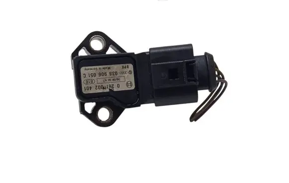 Volkswagen Tiguan Air pressure sensor 038906051C 0281002401