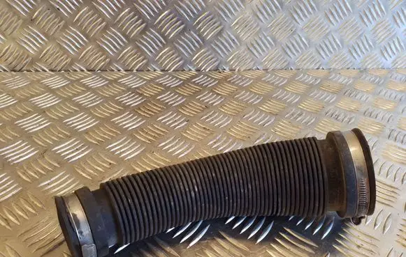 Opel Corsa C Air intake hose/pipe 460014939 FT0023936