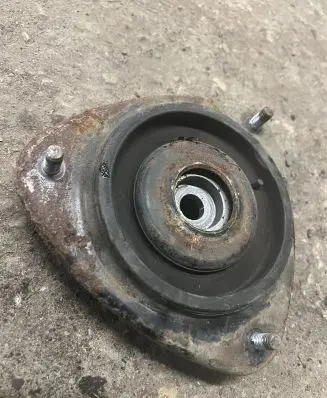 Subaru Outback Front upper strut mount 