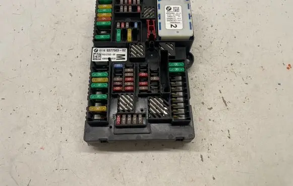 BMW 7 G11 G12 Fuse box set 9119024 55892110 1606000220