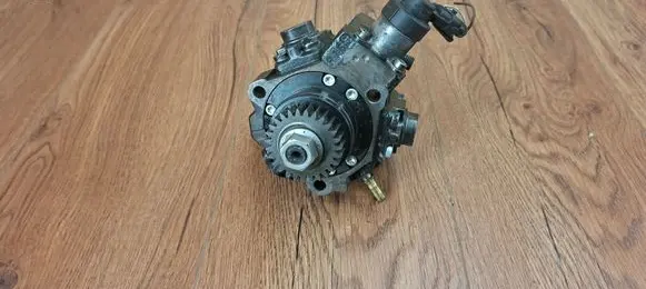 Renault Espace IV Fuel injection high pressure pump 8200690744