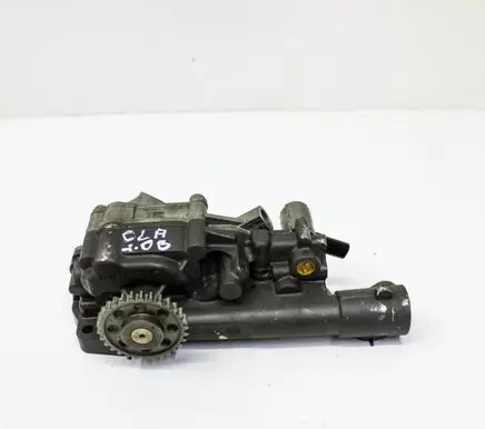 Mercedes-Benz CLA C117 X117 W117 Oil pump A2701800701