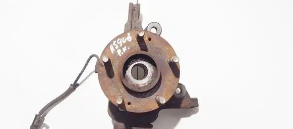 Hyundai i30 Front wheel hub