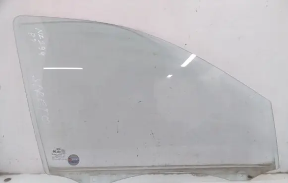 KIA Sorento Front door window glass four-door 43R000382