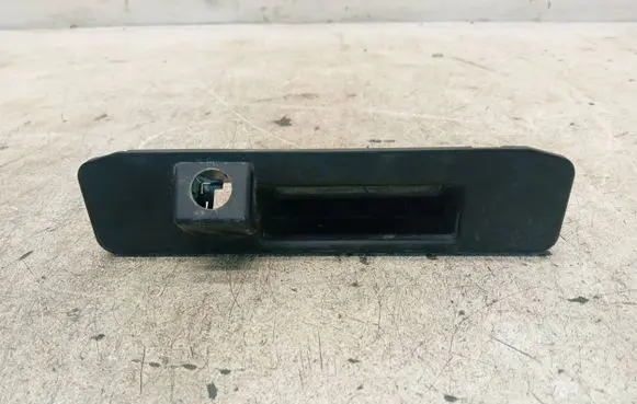 Mercedes-Benz GL X166 Tailgate opening switch A1667500593