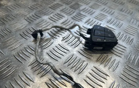 Mercedes-Benz GL X166 Steering wheel buttons/switches A0999050700 143172965 RB4160AR0