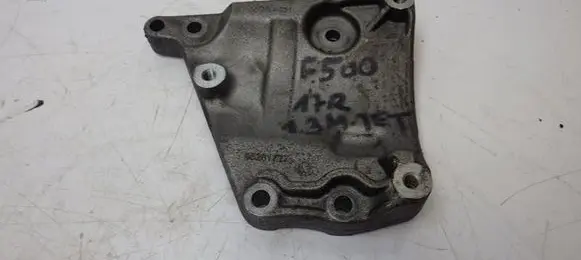 Fiat 500X Engine mounting bracket 55261727