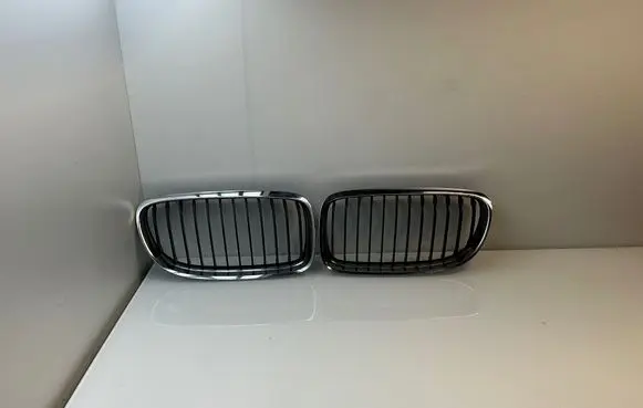 BMW 3 E90 E91 Front bumper upper radiator grill 7201967 7201968