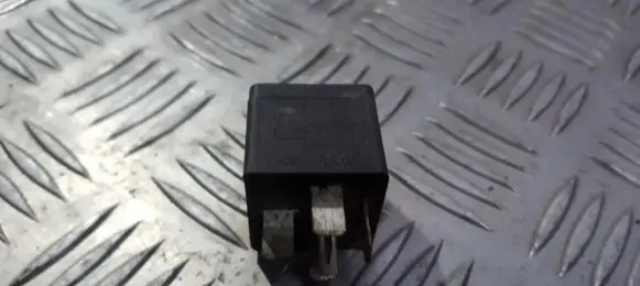 Ford Mondeo Mk III Other relay f0ab14b192aa f0ab-14b192-aa
