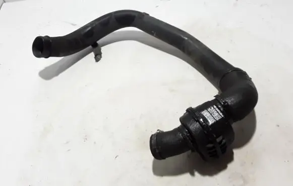 Volvo XC60 Intercooler hose/pipe 31261343