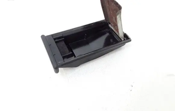 Nissan Almera N16 Ashtray (front) 68810BM400