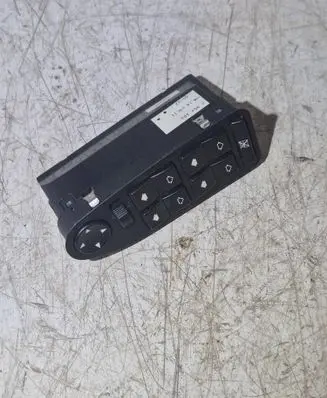 BMW 5 E39 Electric window control switch 6904306 665245
