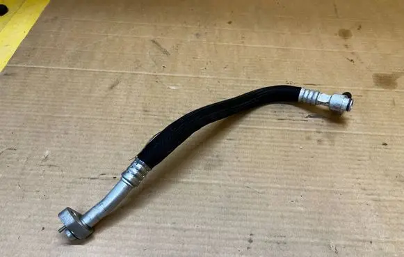 Mercedes-Benz GL X166 Air conditioning (A/C) pipe/hose A1668306900