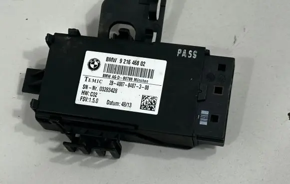 BMW 3 F30 F35 F31 Seat control module 9216468 7490465