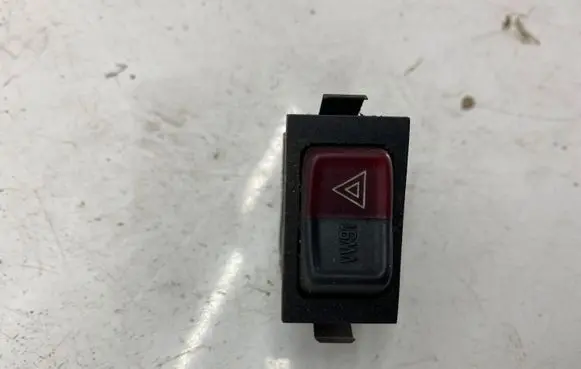 Volkswagen Transporter - Caravelle T4 Hazard light switch