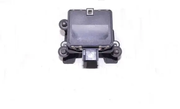 Skoda Superb B8 (3V) Distronic sensor radar 3Q0907561C