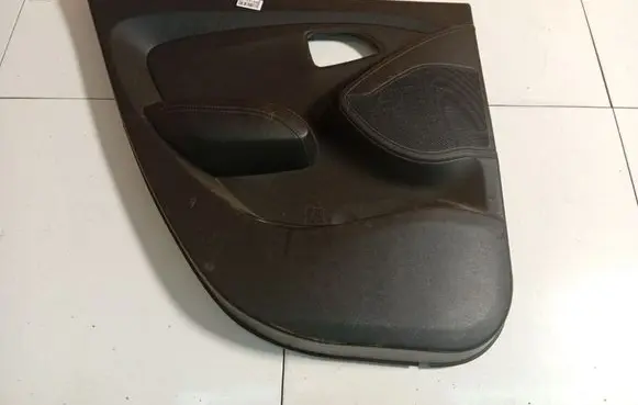 Hyundai ix35 Front door card panel trim 833702Y000