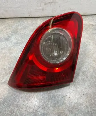 Nissan Qashqai Tailgate rear/tail lights 89071063 080708